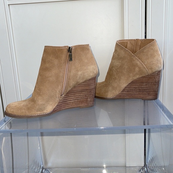 Luck Brand Suede Booties - Picture 3 of 13